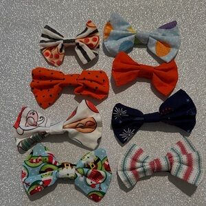 handmade assorted holiday clip on bow set